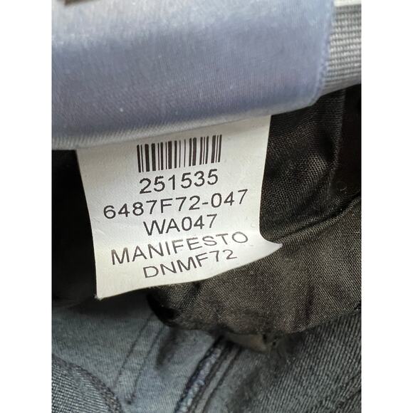 PAIGE DENIM WOMENS SIZE 24 HIGH RISE FLARE LAUREL CANYON DARK WASH BLUE NEW - Picture 14 of 15